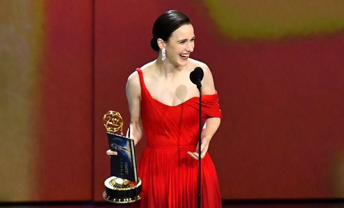 Conoce a la premiada protagonista de 'La maravillosa señora Maisel' y sus difíciles comienzos