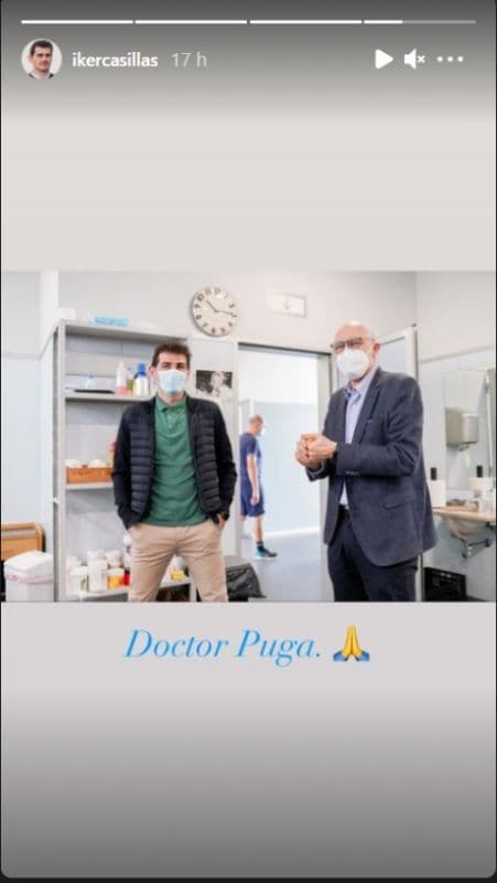 Iker Casillas con el doctor Puga