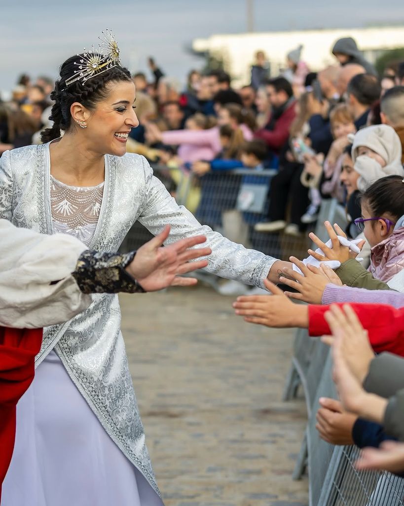 Carolina Marín como Estrella de la Ilusión en la Cabalgata de Huelva de 2025