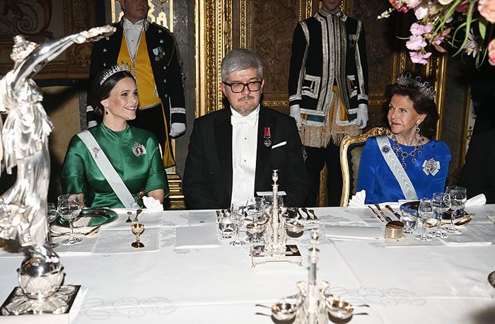 Familia Real de Suecia en la cena de representación