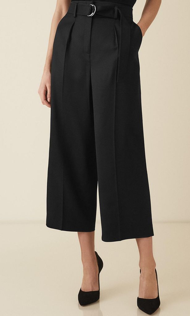 Pantalones culottes negros con pliegues de Reiss