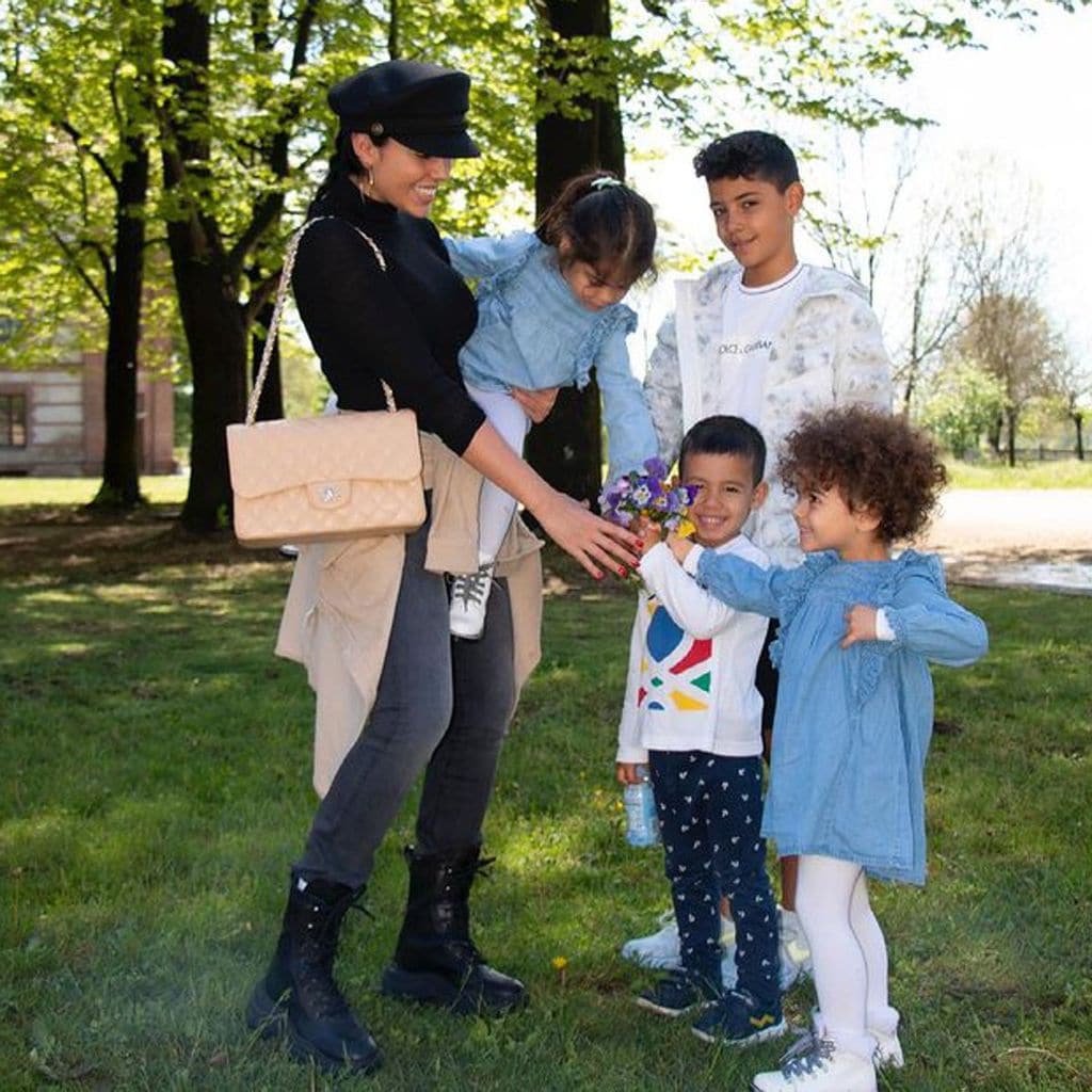 Georgina Rodríguez y sus hijos