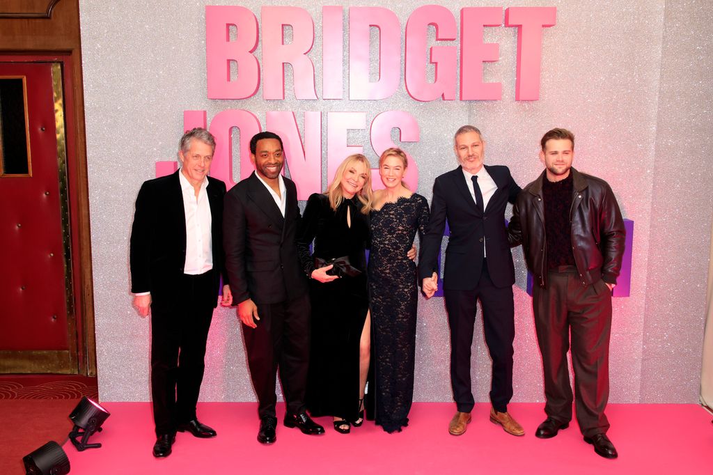 Hugh Grant, Chiwetel Ejiofor, Helen Fielding, Renée Zellweger, Michael Morris y Leo Woodall en el estreno de 'Bridget Jones 4'