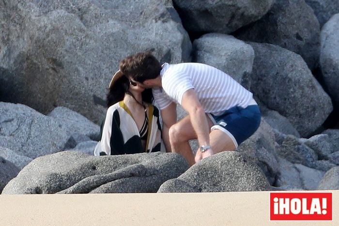 Camila Cabello Matthew Hussey beso