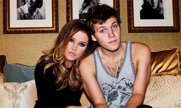 Lisa Marie Presley y Benjamin Keough