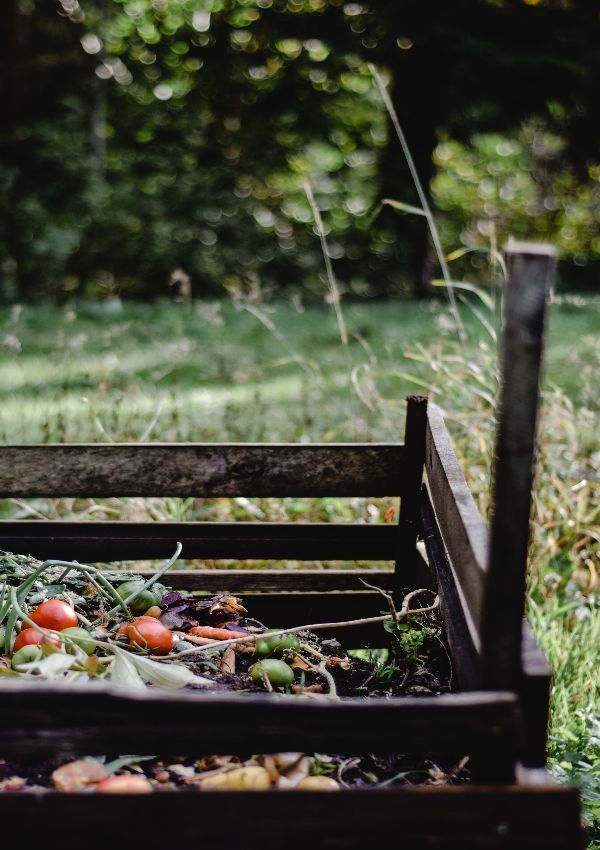 Compost en el jardín