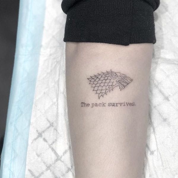 Sophie Turner y el tatuaje con el que desveló el final de 'Juego de Tronos'