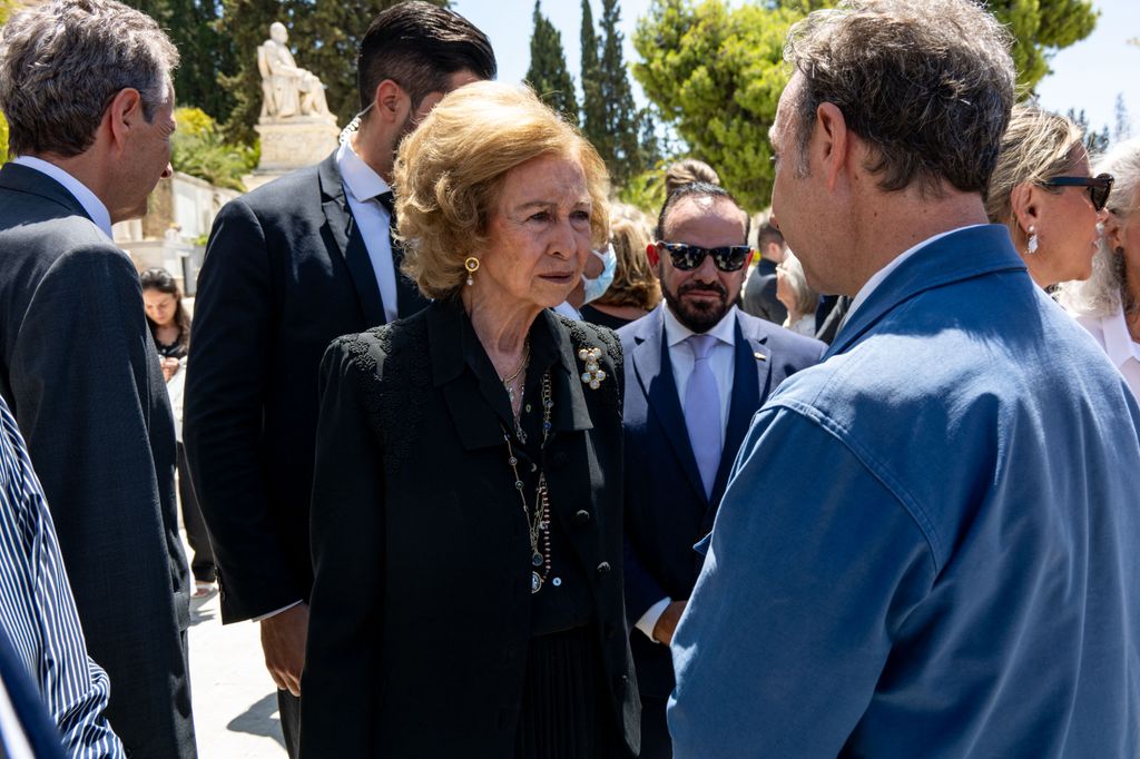 La reina Sofía en el funeral de Miguel de Grecia el 1 de agosto de 2024 en Atenas 