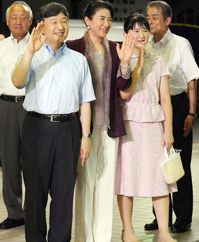 El primer verano de Naruhito y Masako de Japón tras convertirse en Emperadores