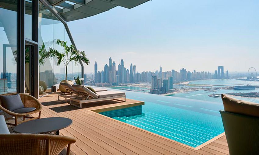 dubai aura piscina