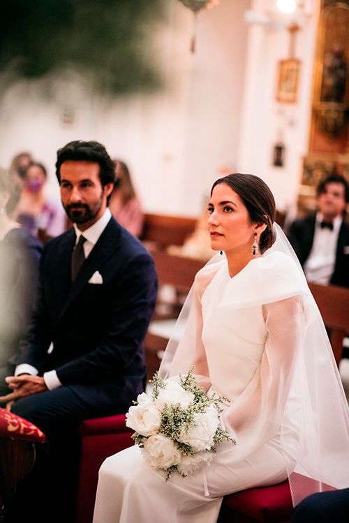 Una boda en una iglesia sevillana