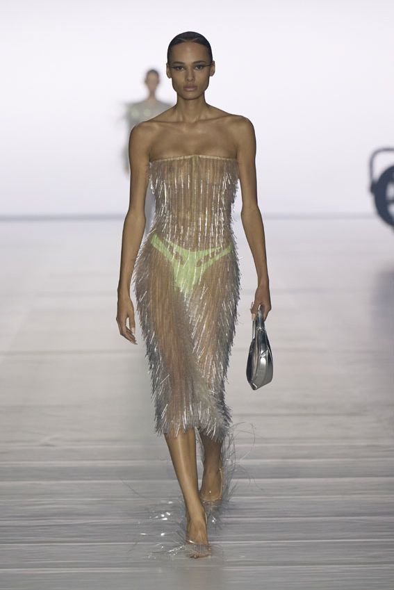 mugler022a