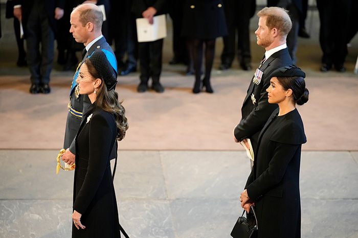 Meghan y Harry recuperan el lugar que perdieron tras la ruptura con la Familia Real británica