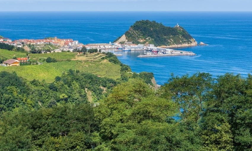 getaria uno de los pueblos mas bonitos de la costa guipuzcoana