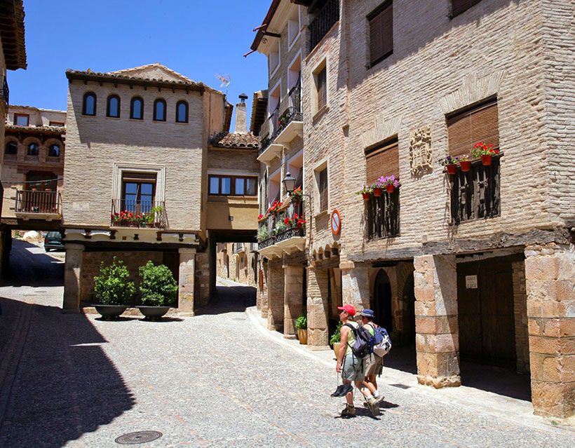 Alquezar Huesca Aragon