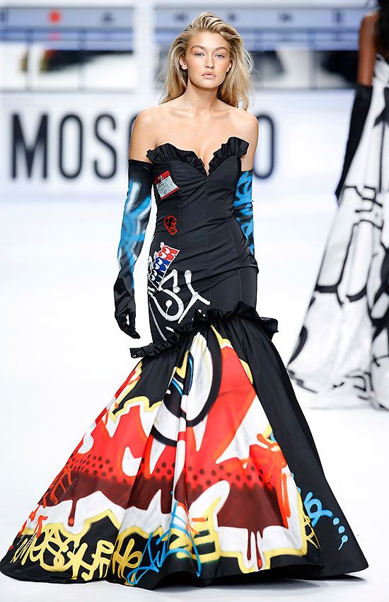 pasarela_gigi_hadid_moschino_1