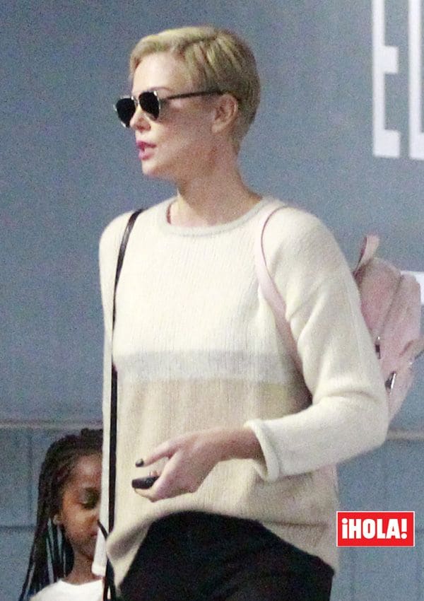 charlize-theron-pelo-corto