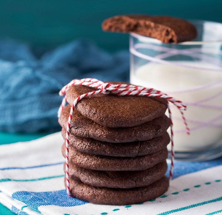 Galletas de chocolate y avellana