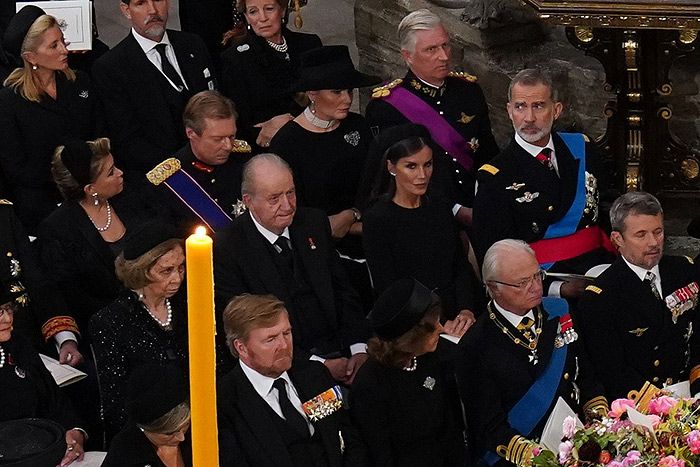 Los cuatro reyes en el funeral de Isabel II