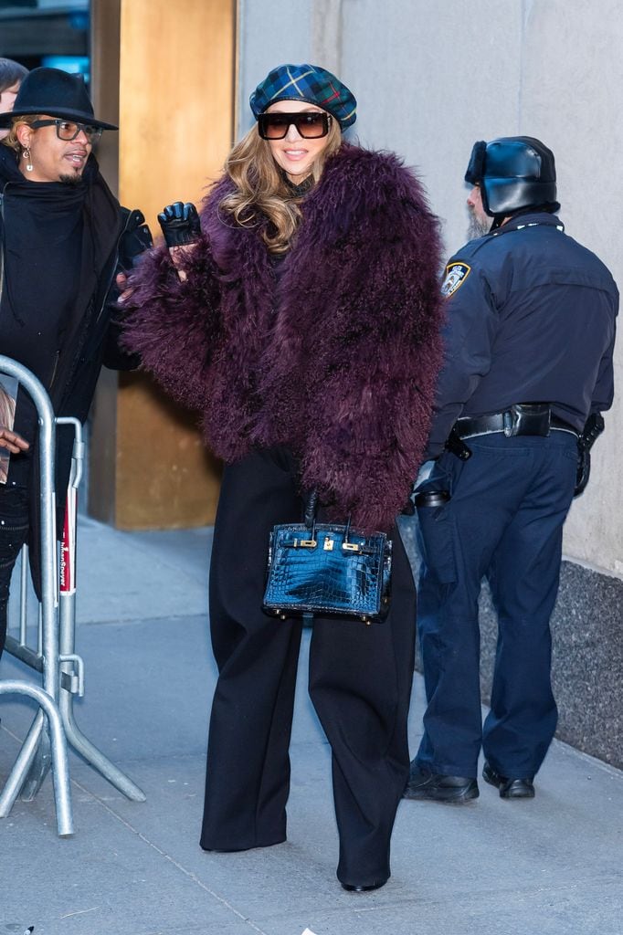 NEW YORK, NEW YORK - FEBRUARY 15: Jennifer Lopez is seen in Midtown on February 15, 2024 in New York City. (Photo by Gotham/GC Images)