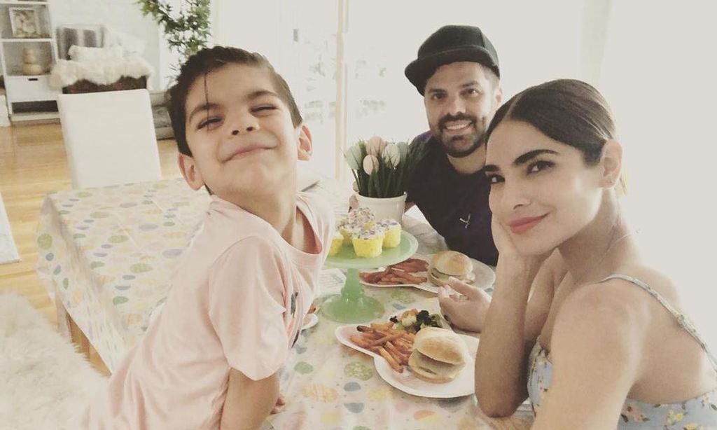 alejandra espinoza y su familia an bal marrero y su hijo matteo