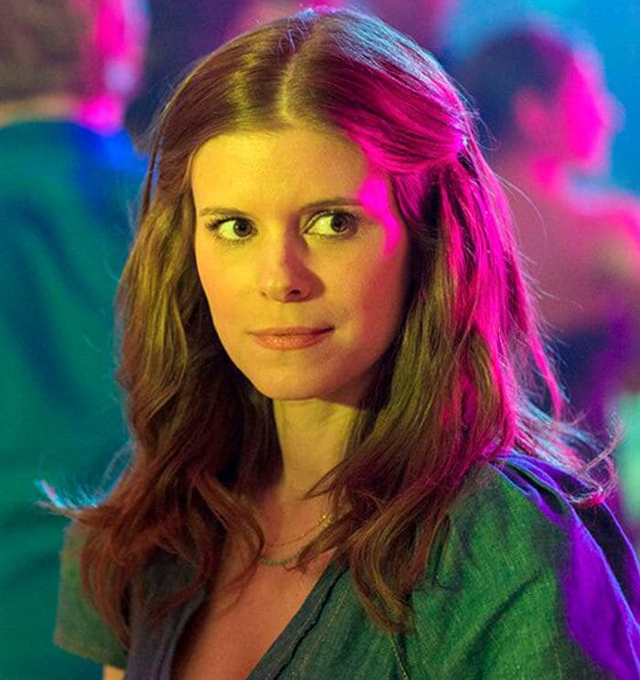 Kate Mara se vio envuelta en una trama similar dando vida a una maestra en la serie de HBO 'A teacher'