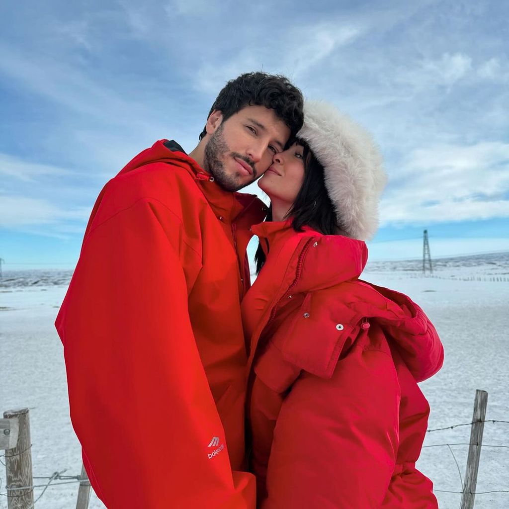 Sebastián Yatra y Aitana en el rodaje del videoclip 'Akureyri'