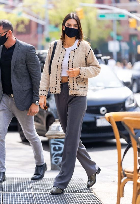 Kendall Jenner camiseta blanca