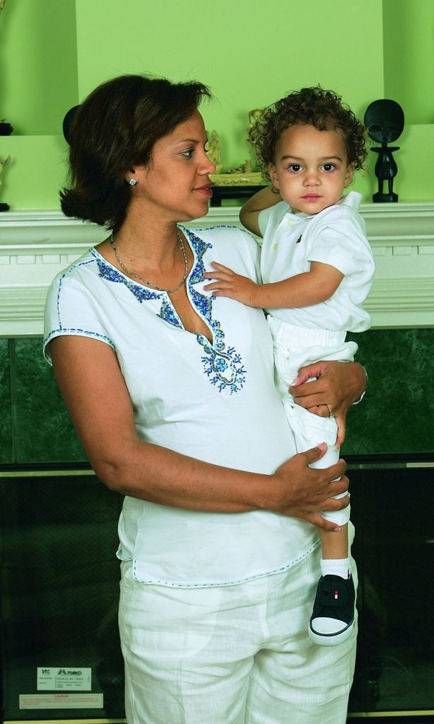 Ronna Keitt con su hijo Jaime Iglesias