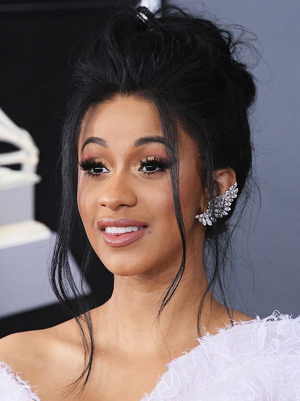 grammy2018_sombras_colores_cardi_b_1a