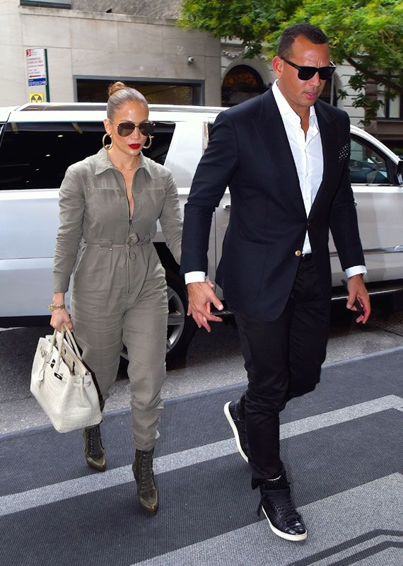 jlo arod looks 20a