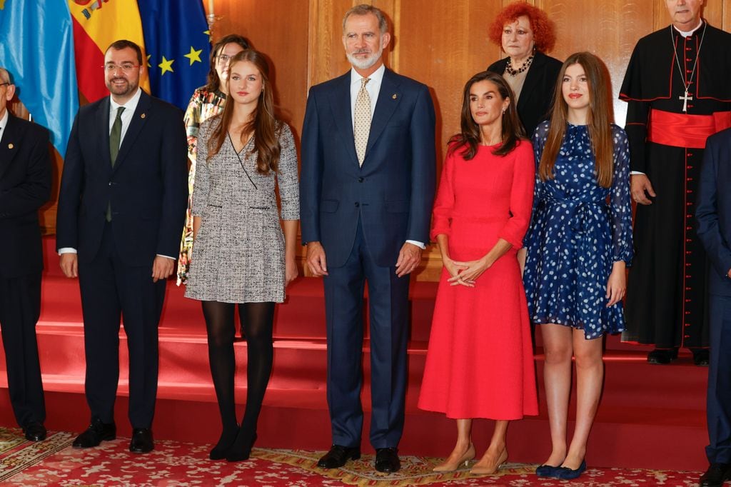 El rey, la reina Letizia, la princesa Leonor y la infanta Sofía en Asturias