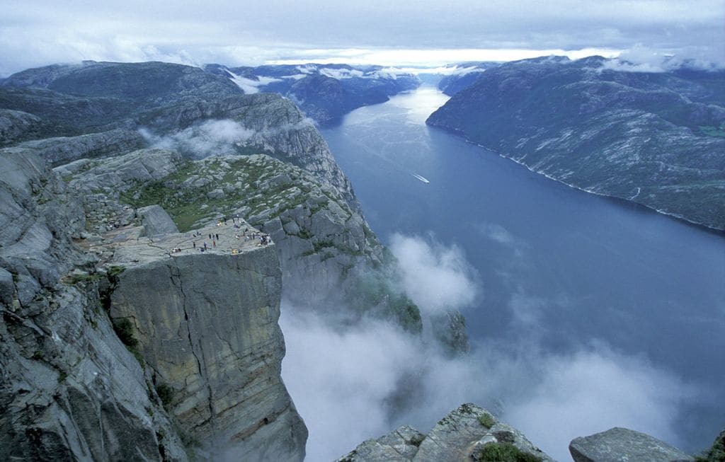 a_Preikestolen in Stavanger Pulpit Roc