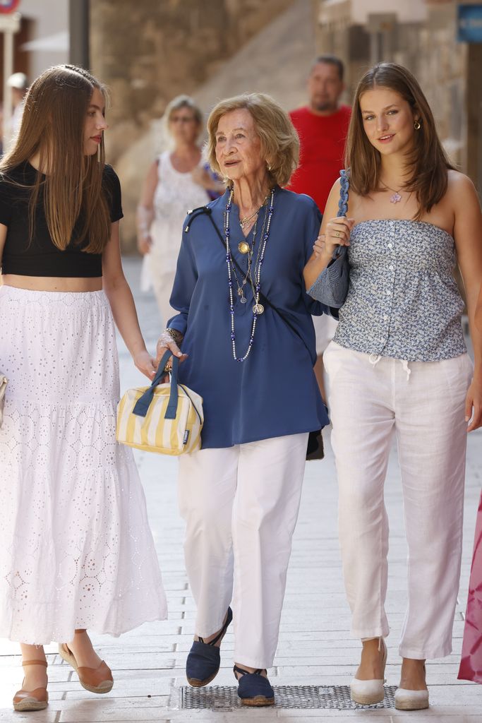 Las hijas del Rey Felipe VI pasaron una divertida tarde con su abuela, la Reina Sofía