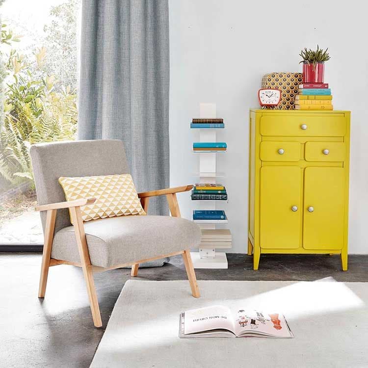 mueble amarillo