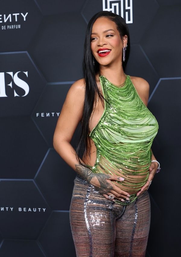 Rihanna en un evento de Fenty Beauty