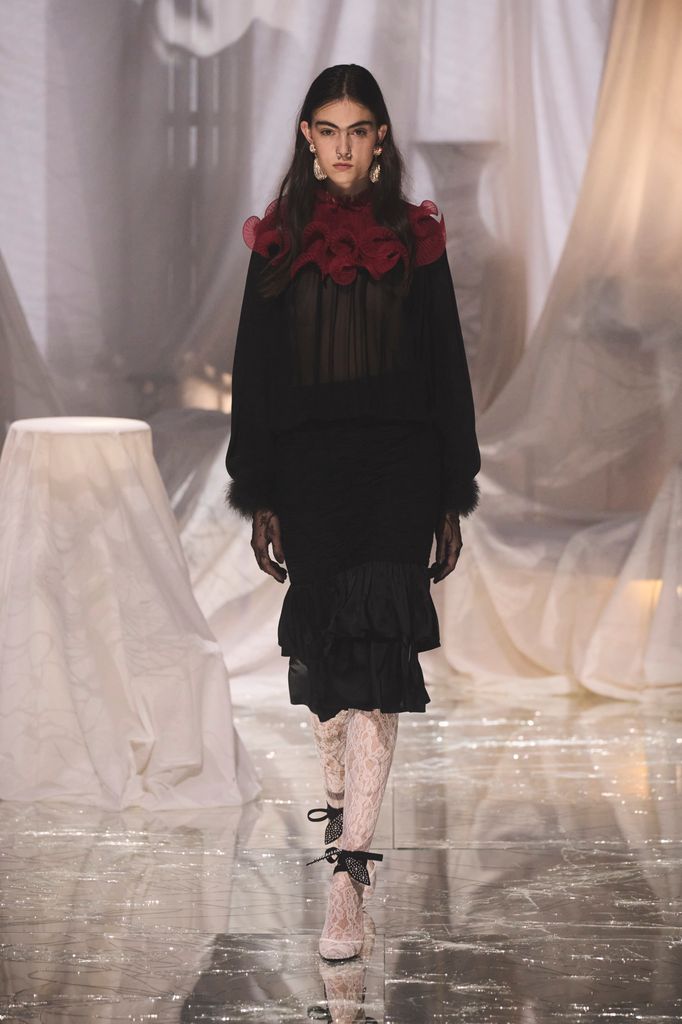 Paris Fashion Week: Valentino Primavera/Verano 2025