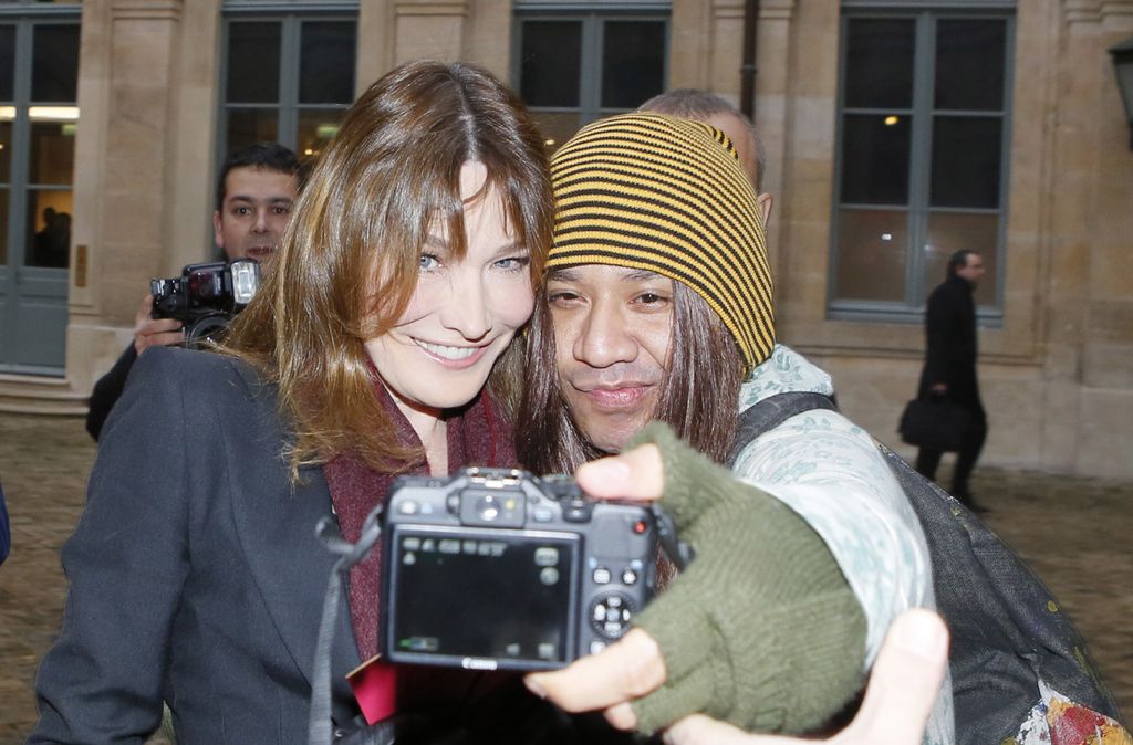 carla bruni gtres 