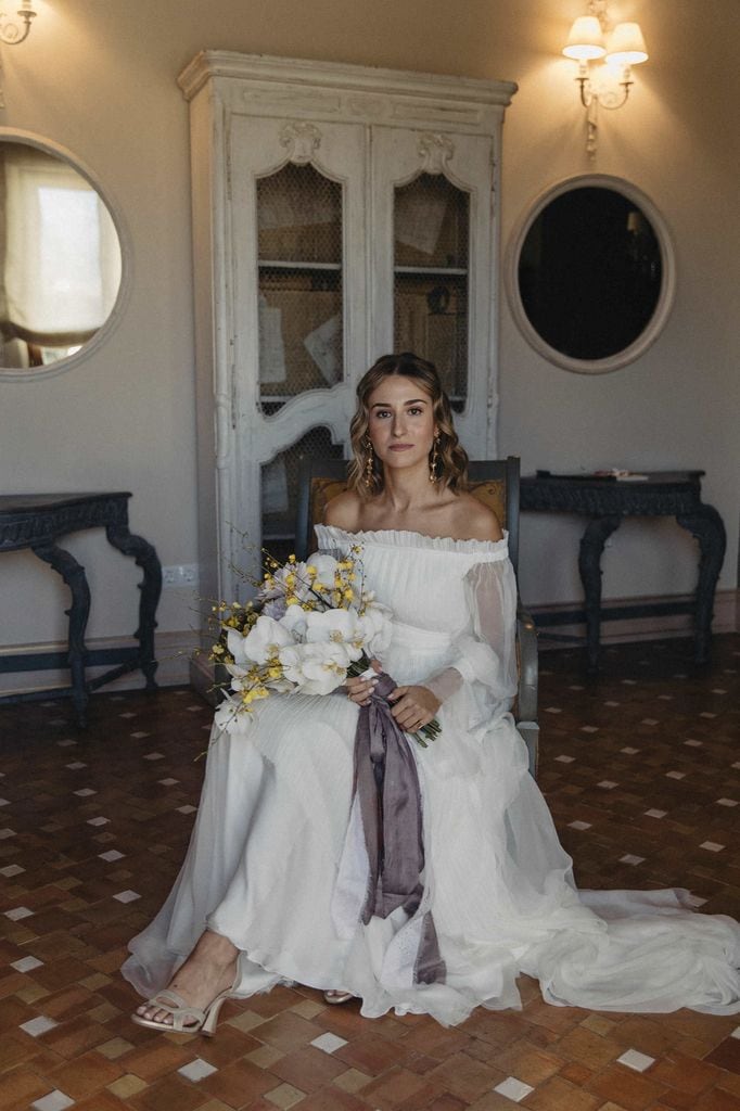 Vestido de novia con escote bardot