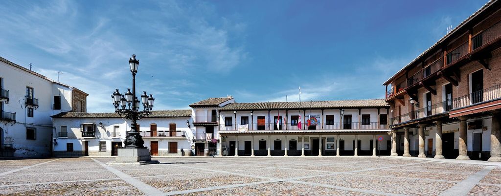 Plaza Mayor de La Puebla de Montalbán