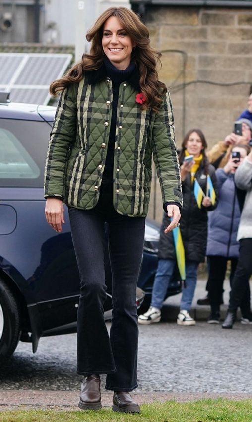 El look británico e informal de la princesa de Gales en Escocia