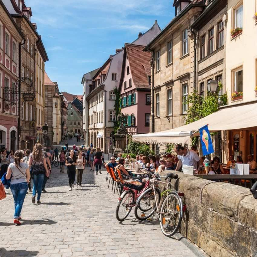 Animadas calles de la ciudad alemana de Bamberg