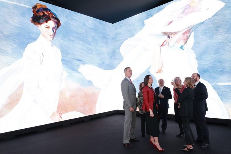 Don Felipe y doña Letizia en una exposición  de Sorolla