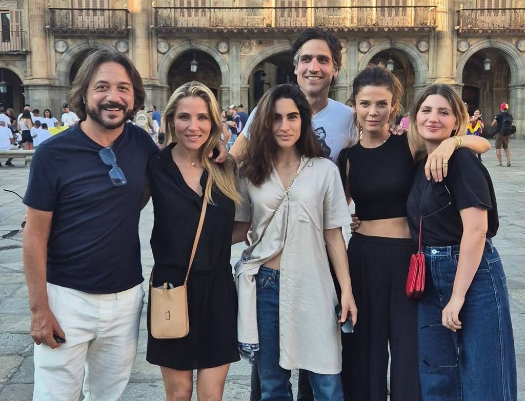 Elsa Pataky rodando en España con Enrique Arce, Juana Acosta y Miriam Giovanelli