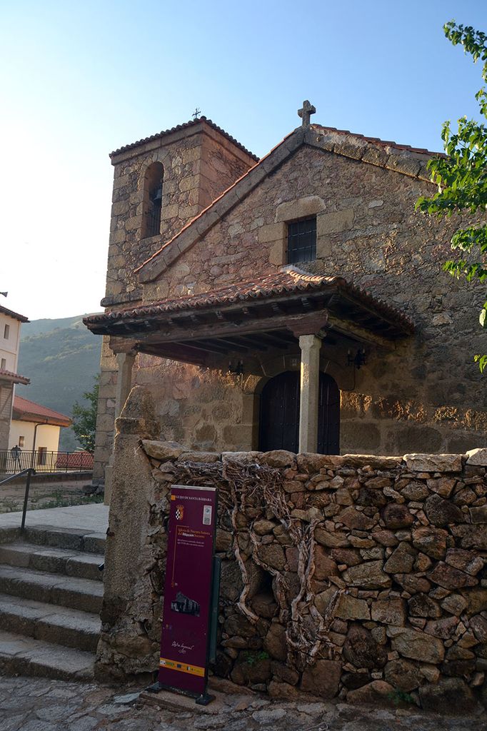 Iglesia de Guijo de Santa Bárbara