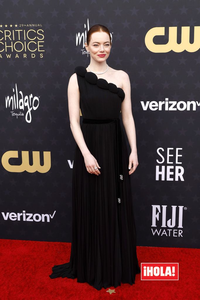 La historia del exclusivo vestido de Emma Stone en los Critics Choice Awards 2024