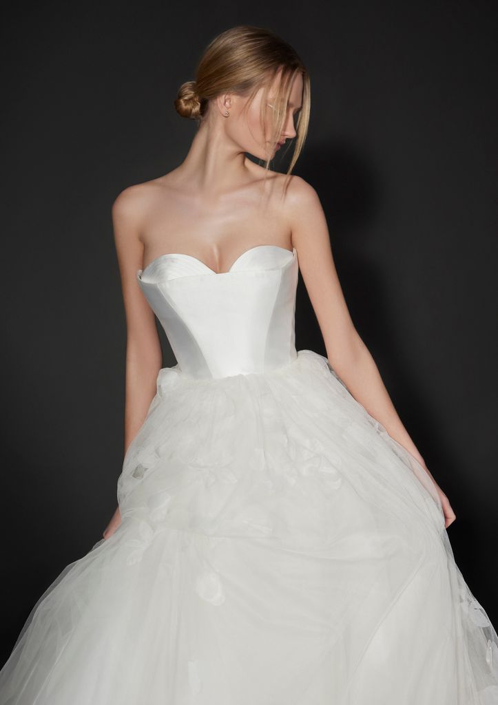 Pronovias x Vera Wang