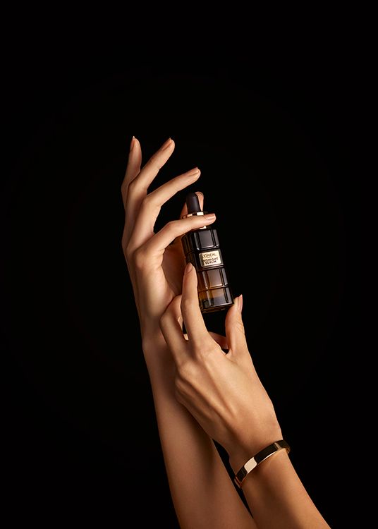 Experimenta la magia del nuevo midnight sérum de L’Oréal