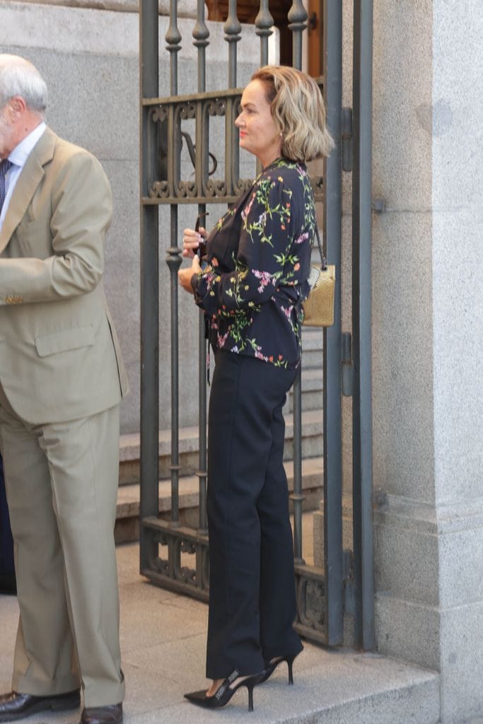 Teresa Véret en el funeral por Alejandro Fernández de Araoz