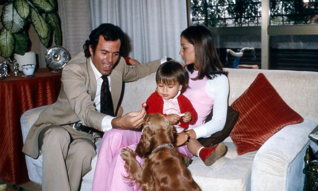 Julio Iglesias, Isabel Preysler y Chabeli